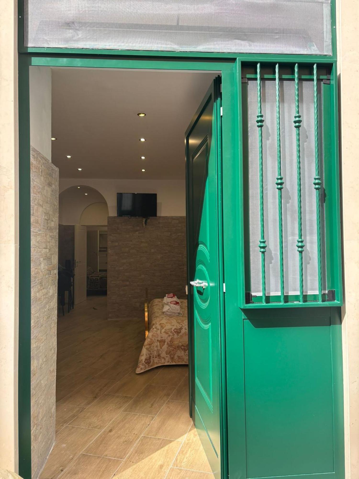 Apartmán Loft Deluxe Clary Bari Exteriér fotografie